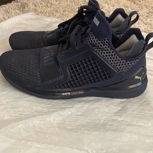 Puma Ignite Limitless Sneakers